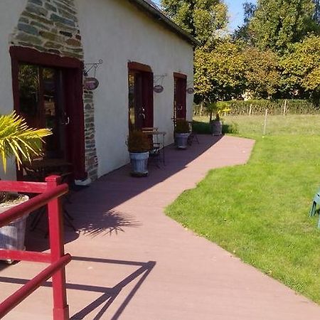 La Malcotais Acomodação com café da manhã Noyal-Chatillon-sur-Seich Exterior foto